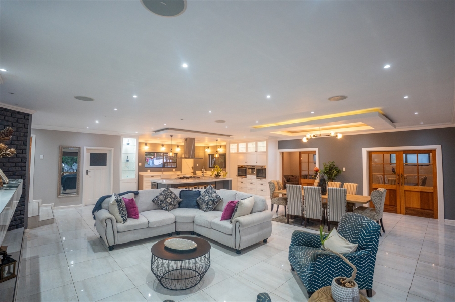 8 Bedroom Property for Sale in Bunkers Hill Eastern Cape